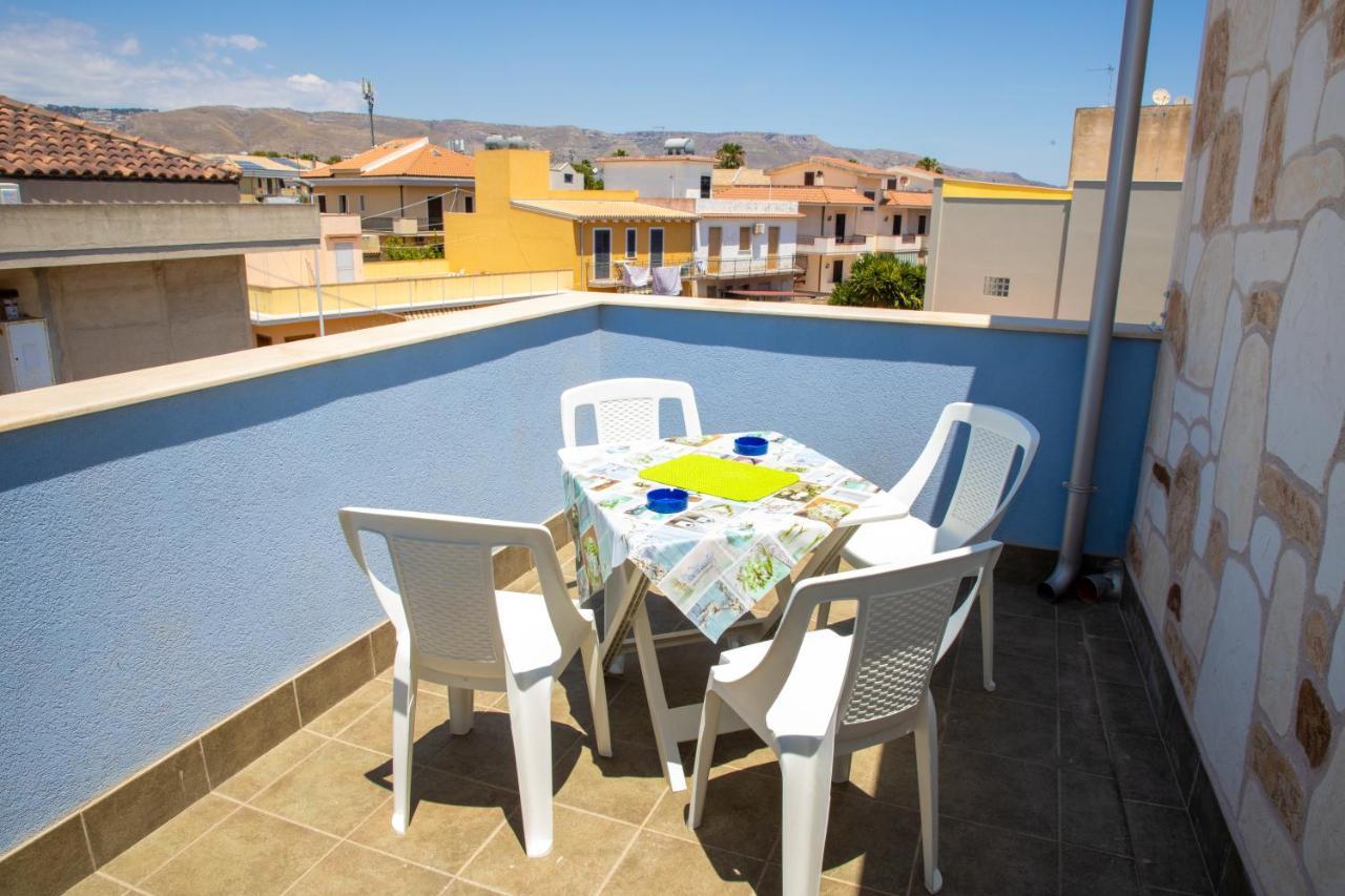 הוילה אבולה La Casa Di Miky מראה חיצוני תמונה